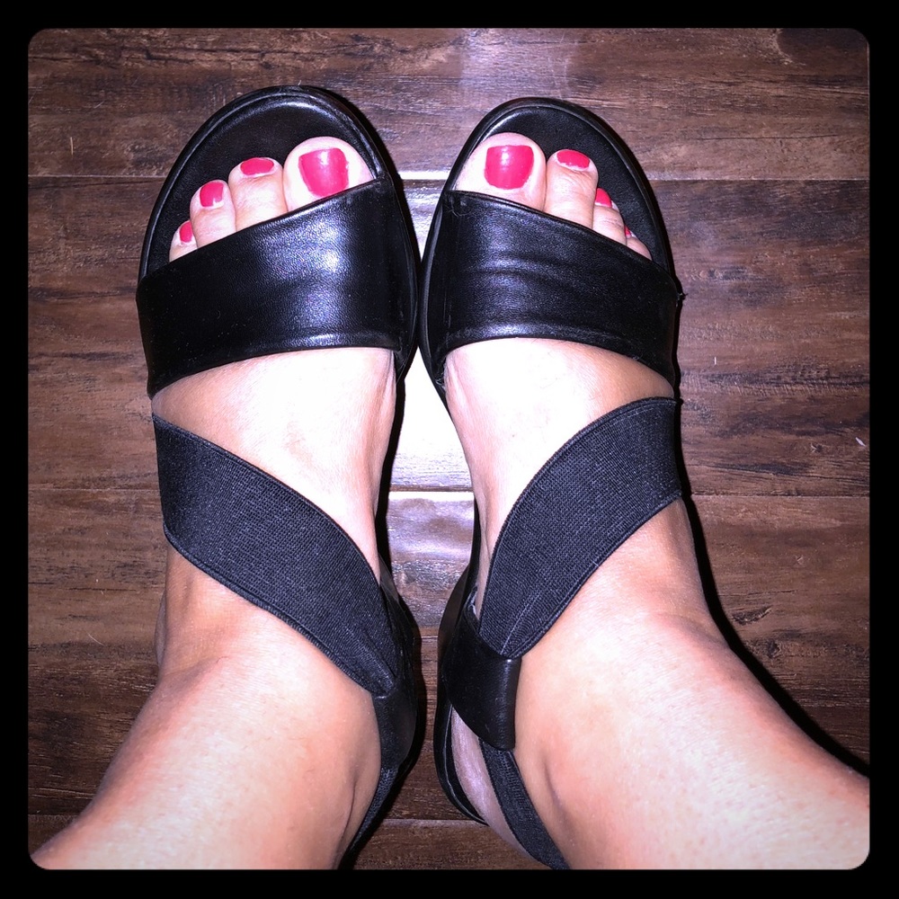 Cute strappy black wedges